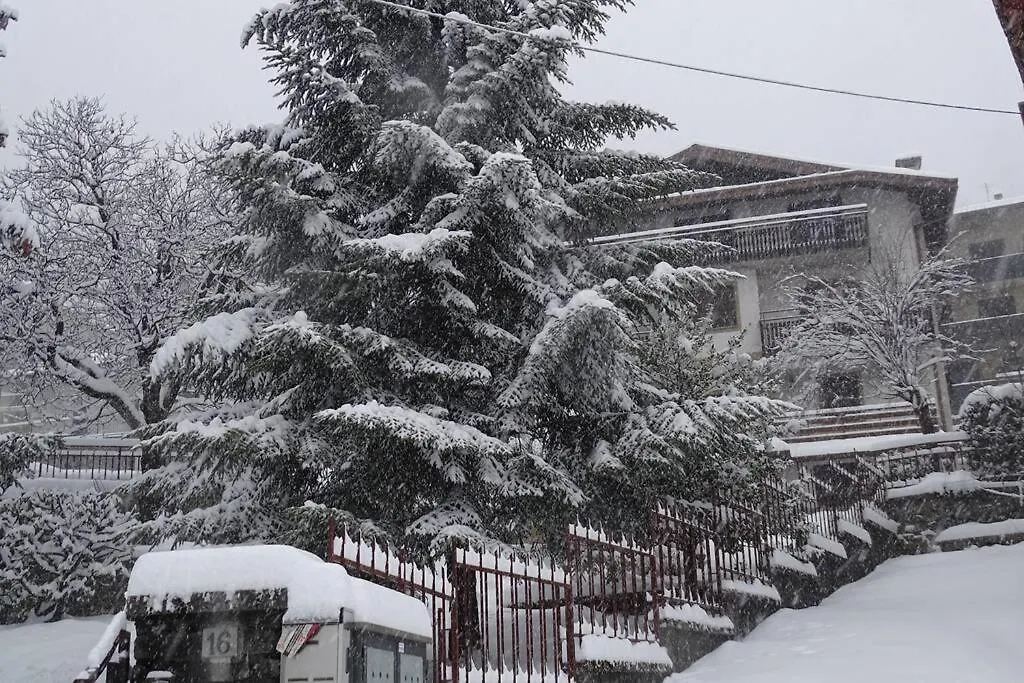 Ferrari'S: Bright Apartment With Magnificent View Chiesa in Valmalenco Italy