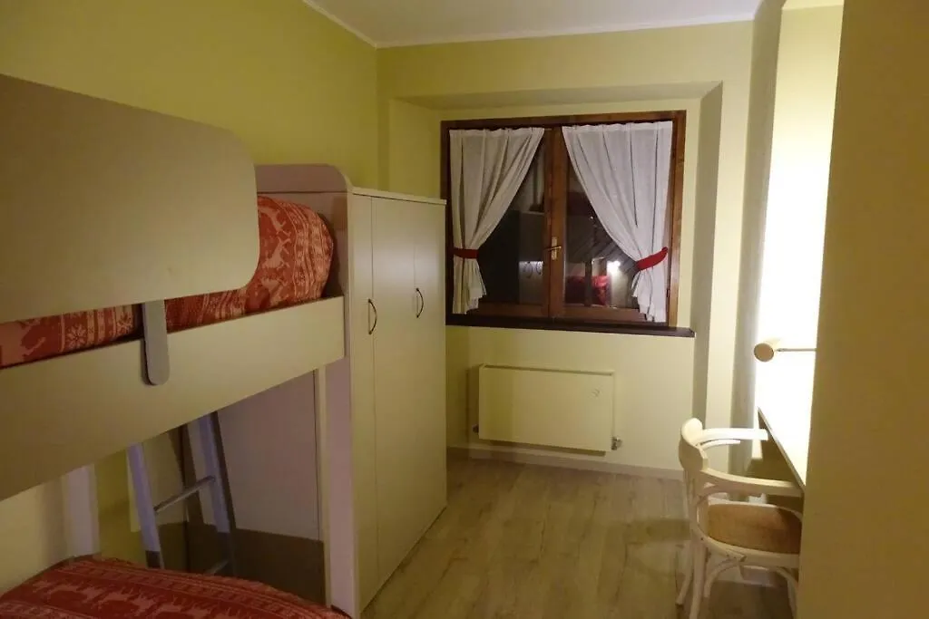 Ferrari'S: Bright Apartment With Magnificent View Chiesa in Valmalenco